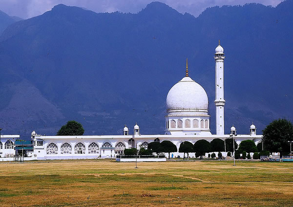 Hazratbal Shrine - Srinagar